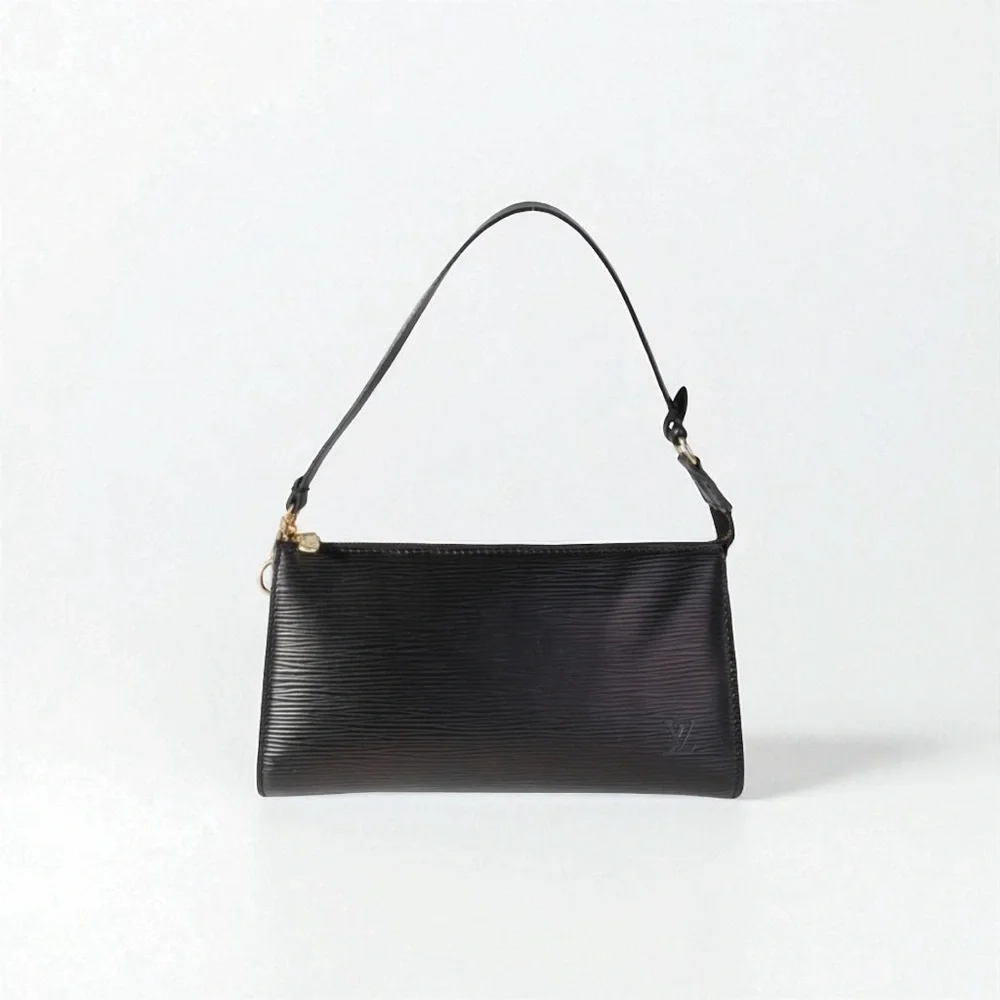 Louis Vuitton black Epi Leather Pochette